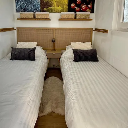 Chestnut 91 A Peaceful Nature Getaway In Apartment